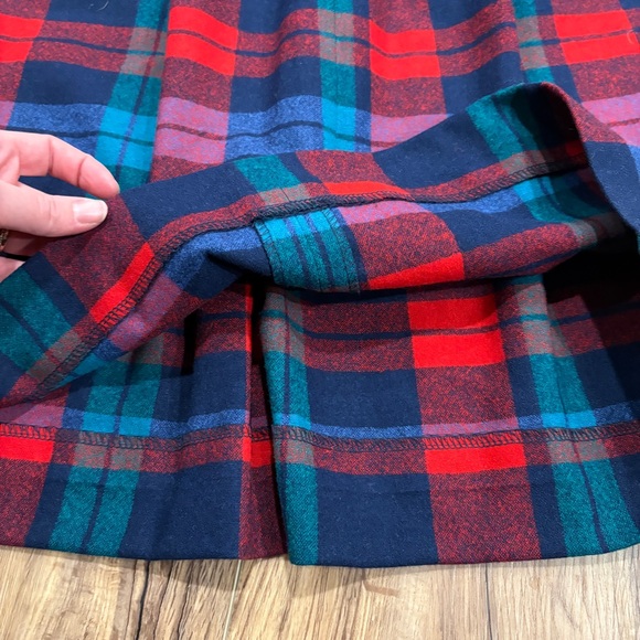 Vintage Pendleton Skirt Women's Red Tartan Plaid Wool Skirt Size 6 Made in USA - Picture 8 of 9
